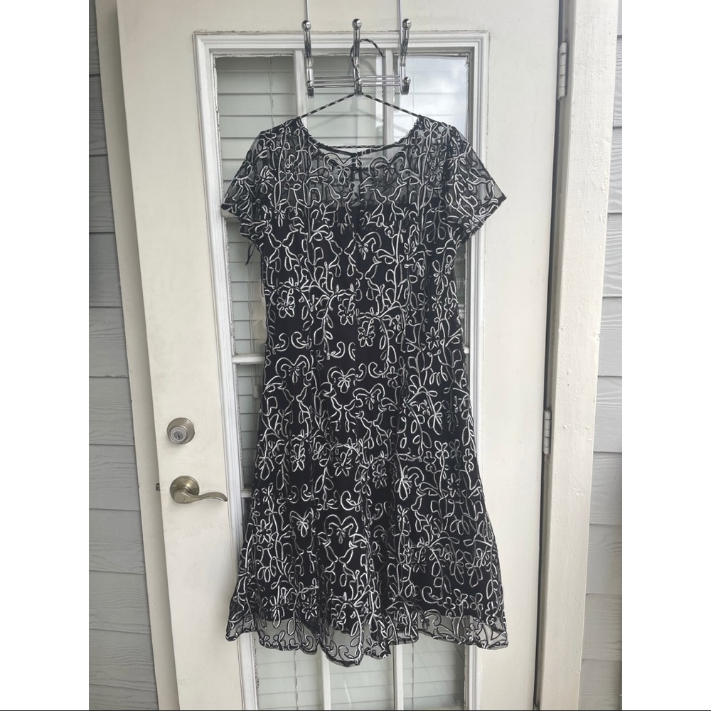 NWT Sequenced Lace Midi Dress | Black & Silver Formal with Crinoline